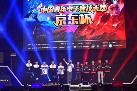aurora 晋级季后赛， FURIA Esports 离开 PGL 布加勒斯特 2025
